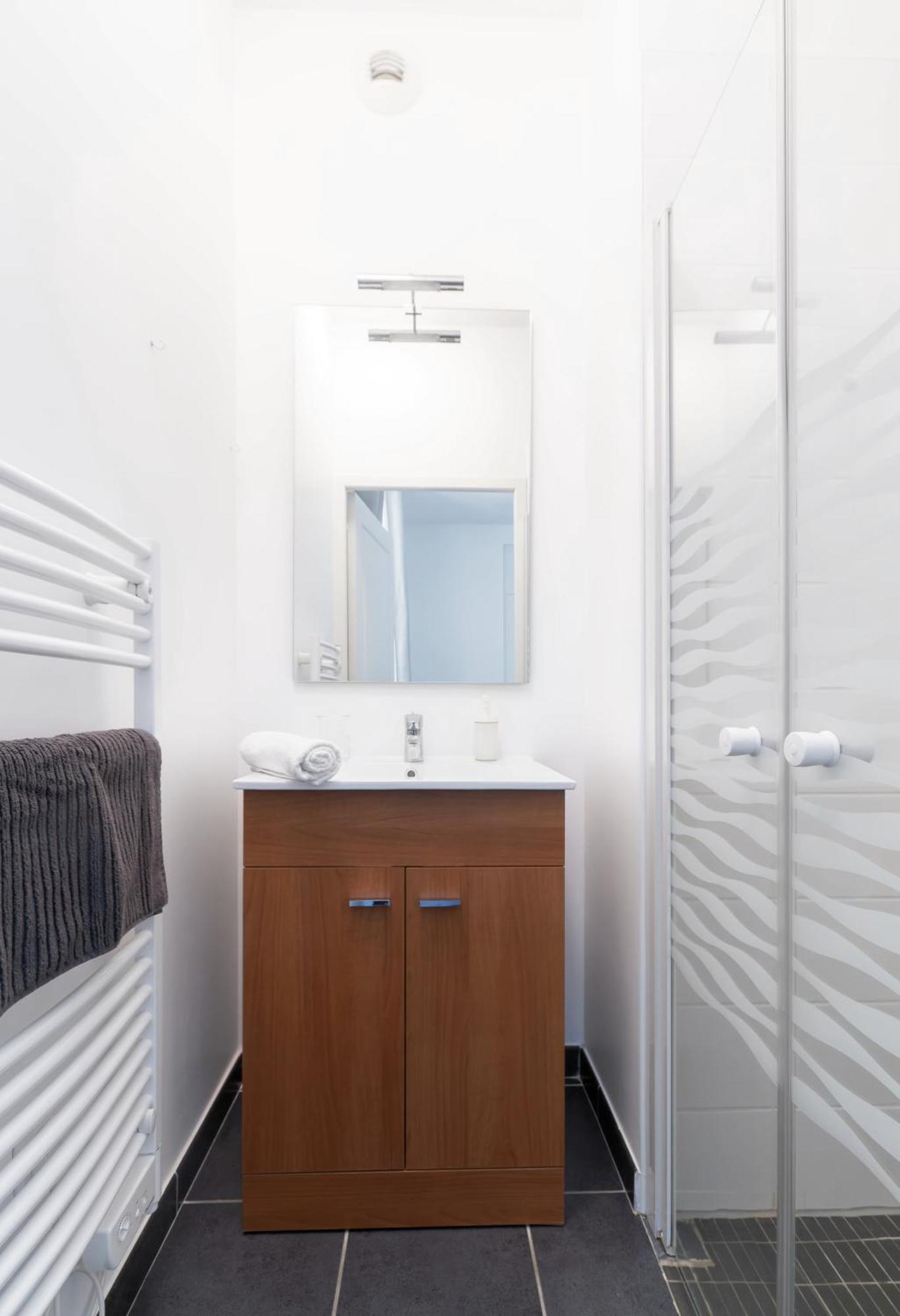 Le Brit - Grand Appartement Design, 3 Chambres, Centre Ville فيشي المظهر الخارجي الصورة