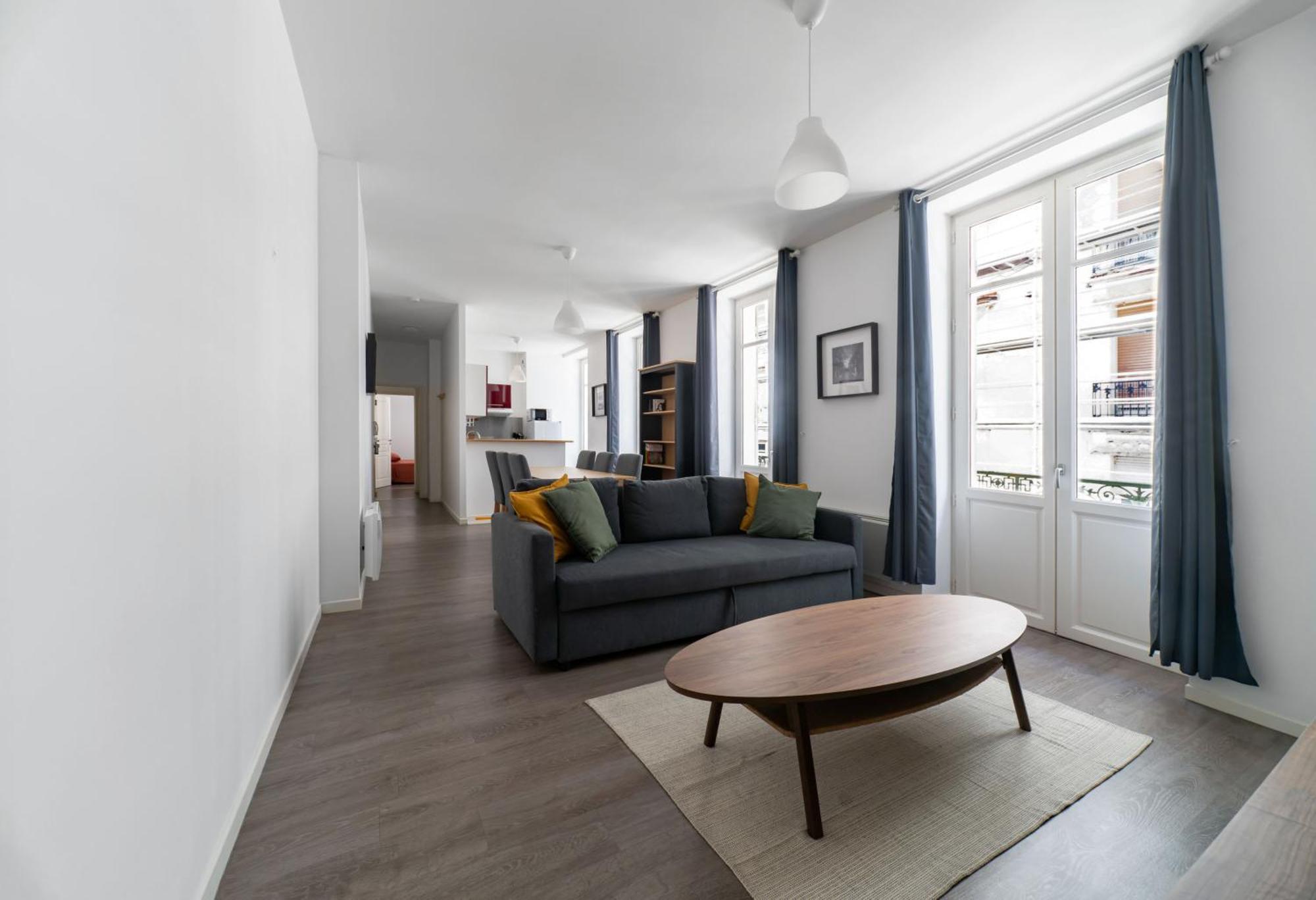 Le Brit - Grand Appartement Design, 3 Chambres, Centre Ville فيشي المظهر الخارجي الصورة