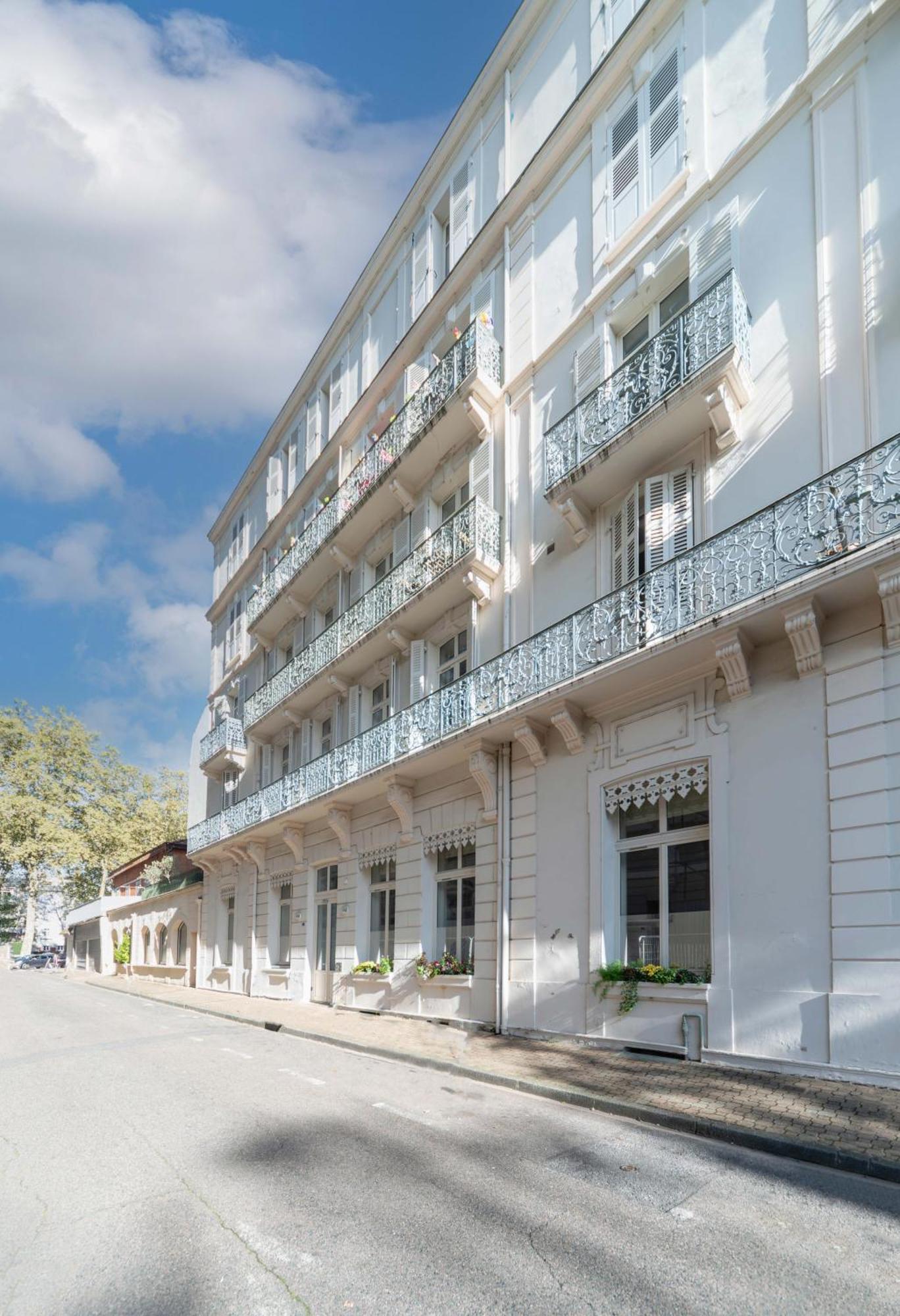 Le Brit - Grand Appartement Design, 3 Chambres, Centre Ville فيشي المظهر الخارجي الصورة