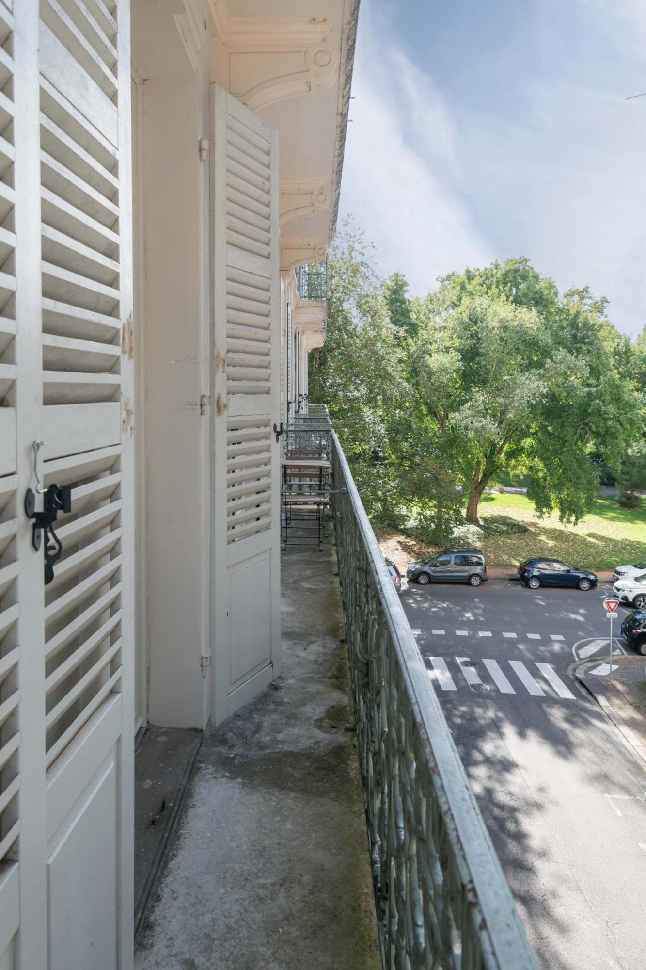 Le Brit - Grand Appartement Design, 3 Chambres, Centre Ville فيشي المظهر الخارجي الصورة